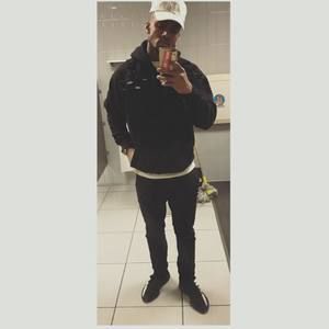 Meet your Posher, Cory